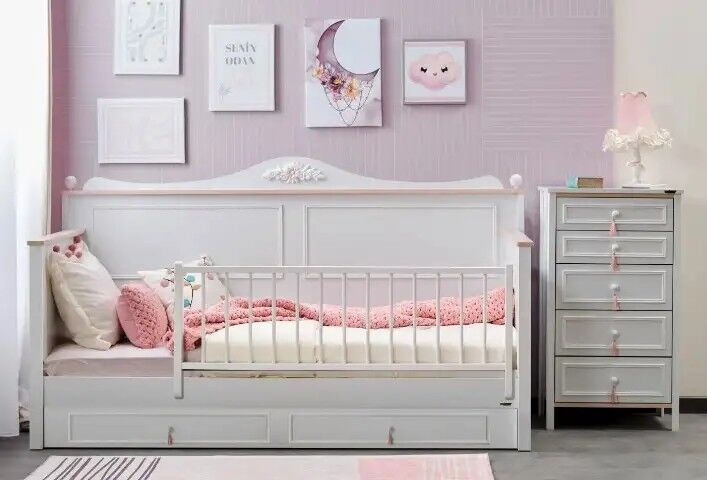 Yavanlı ve Koruymalı Montessori Yatak 90*200, Alya