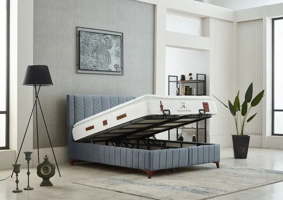 Depo Bölmeli ve Kaldırmalı Izgara ile Döşemeli Çift Kişilik Yatak Carisma
