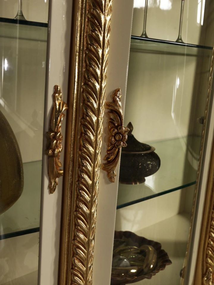 Klasik Queen Vitrini