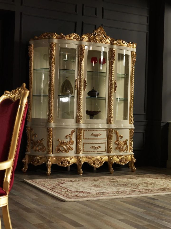 Klasik Queen Vitrini